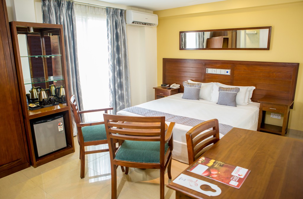 Project Hotel and Resto  Indonesia Project Furniture 