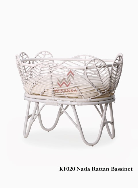 timber bassinet